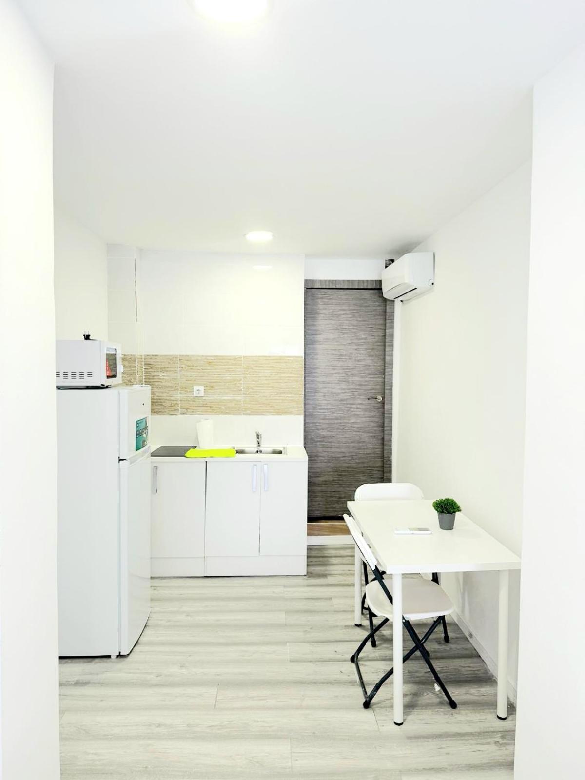 Apartamentos Aeropuerto Valencia Manises Εξωτερικό φωτογραφία