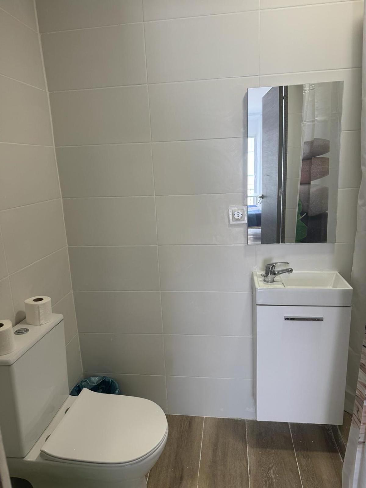 Apartamentos Aeropuerto Valencia Manises Εξωτερικό φωτογραφία