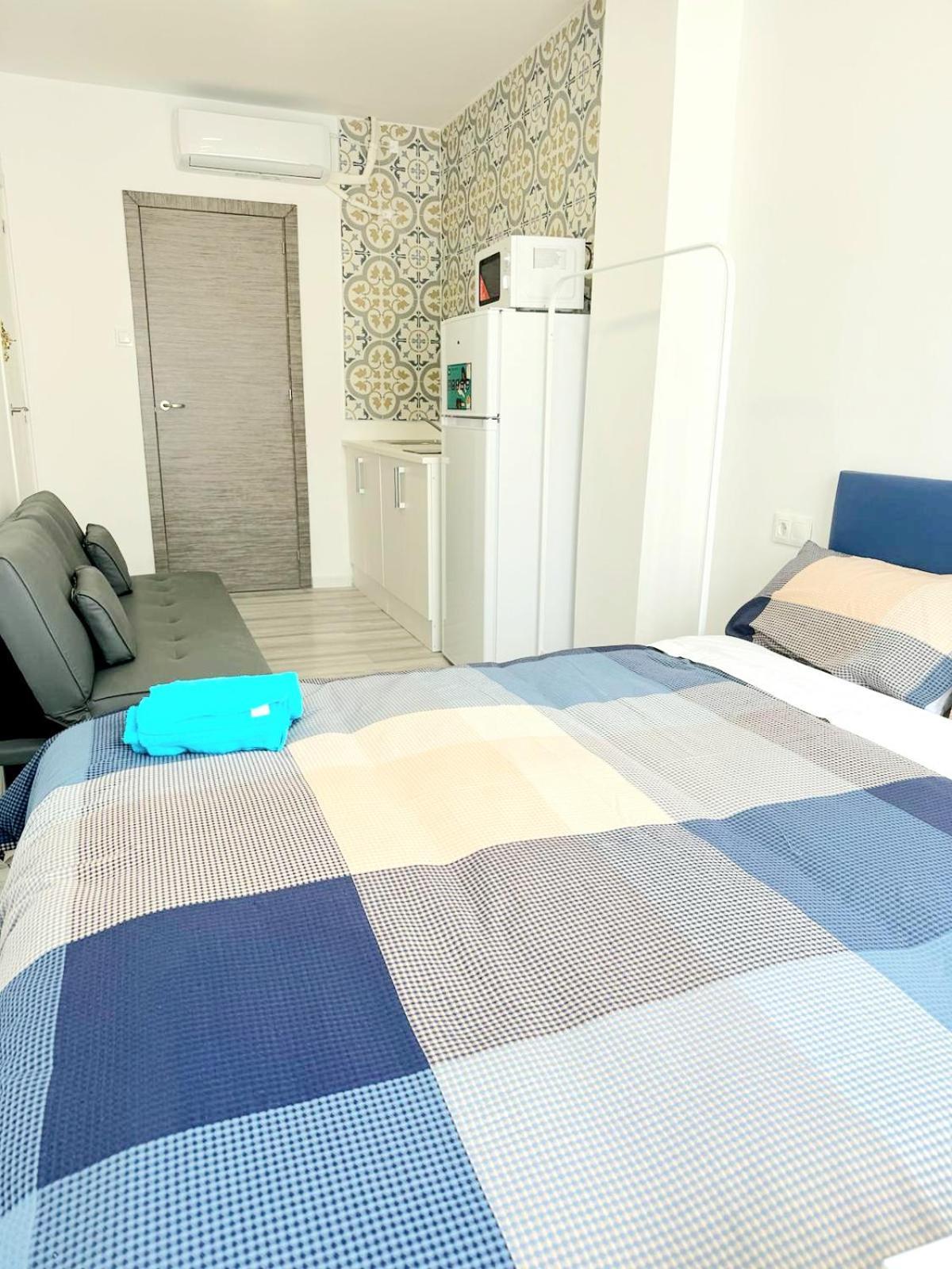 Apartamentos Aeropuerto Valencia Manises Εξωτερικό φωτογραφία
