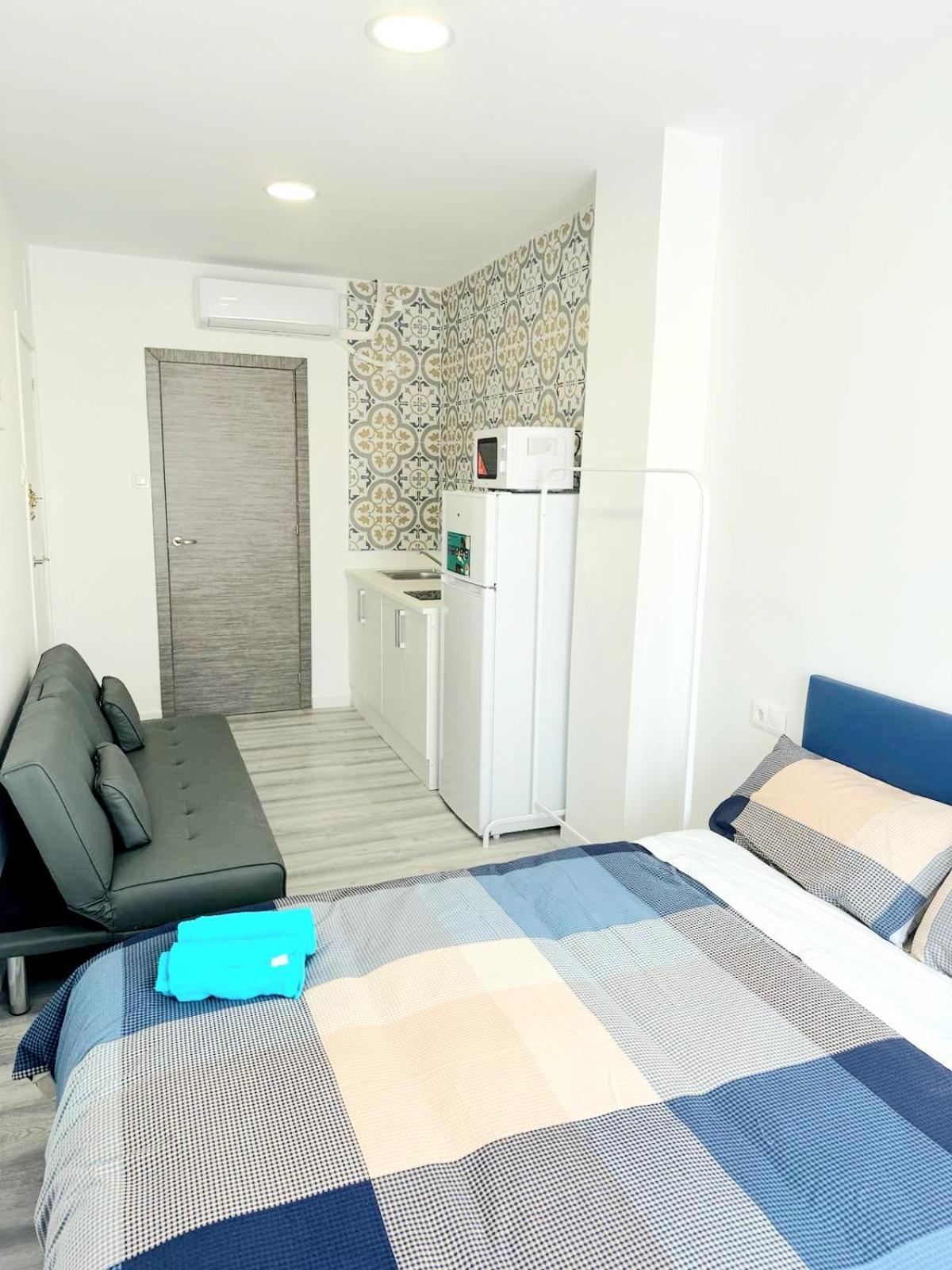 Apartamentos Aeropuerto Valencia Manises Εξωτερικό φωτογραφία